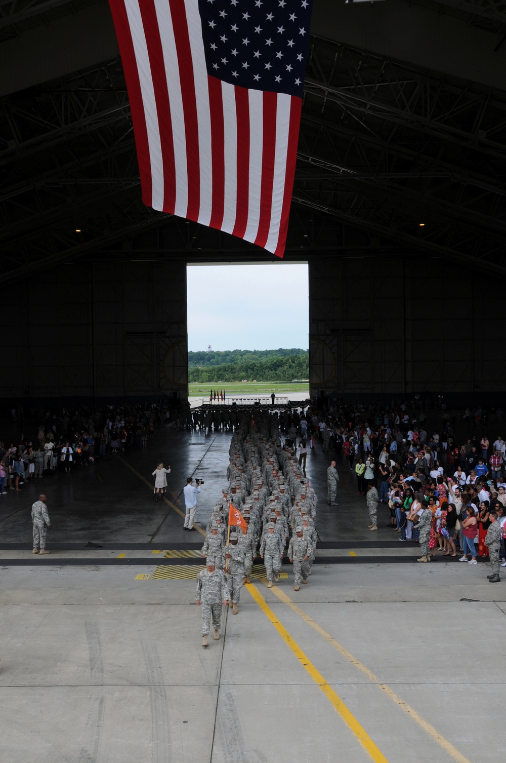 New York Army National Guard soldiers deploy