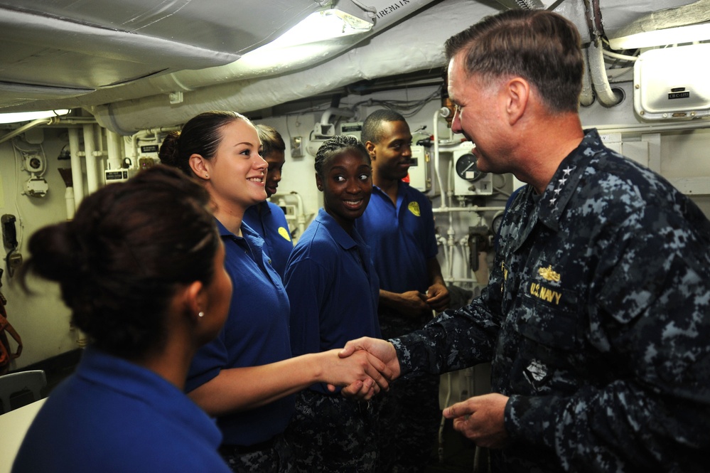 US Navy Vice Chief of Naval Operations meets with sailors