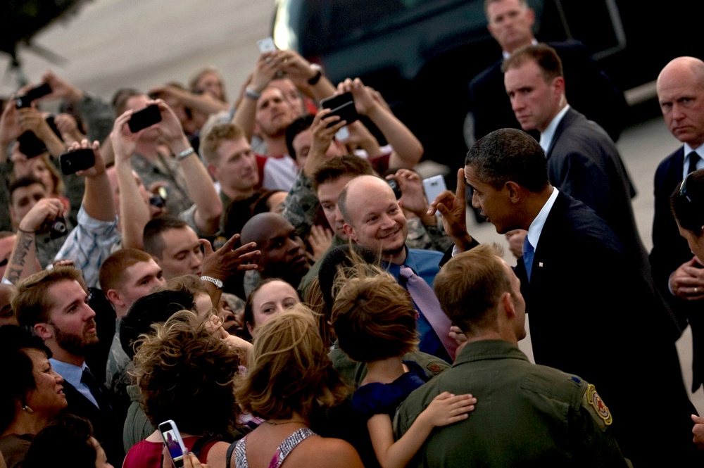 President Obama lands at Nellis
