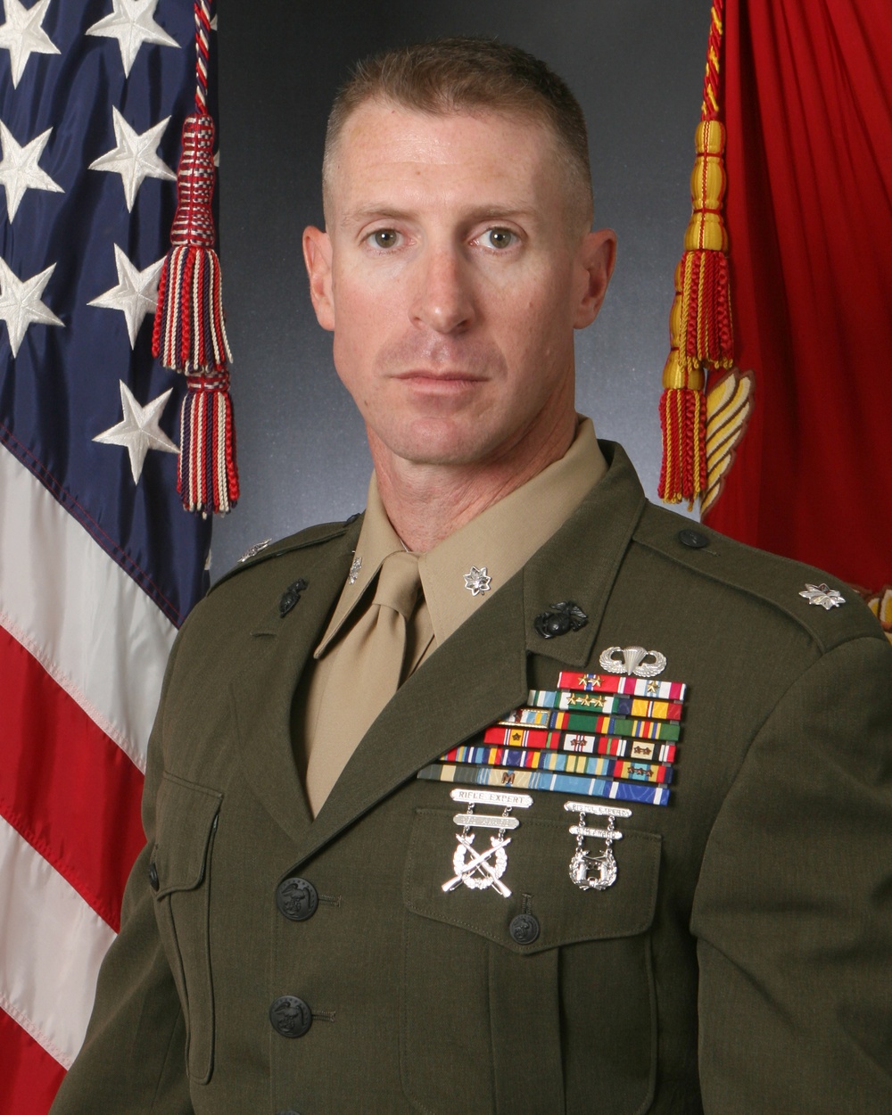 Killeen assumes command of Marine Wing Support Squadron 274, Conway bids farewell