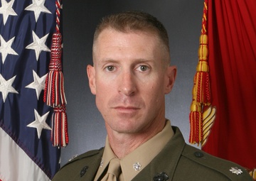 Killeen assumes command of Marine Wing Support Squadron 274, Conway bids farewell