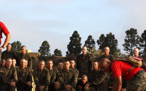 Recruits use log exercises to build teamwork