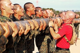 Recruits use log exercises to build teamwork