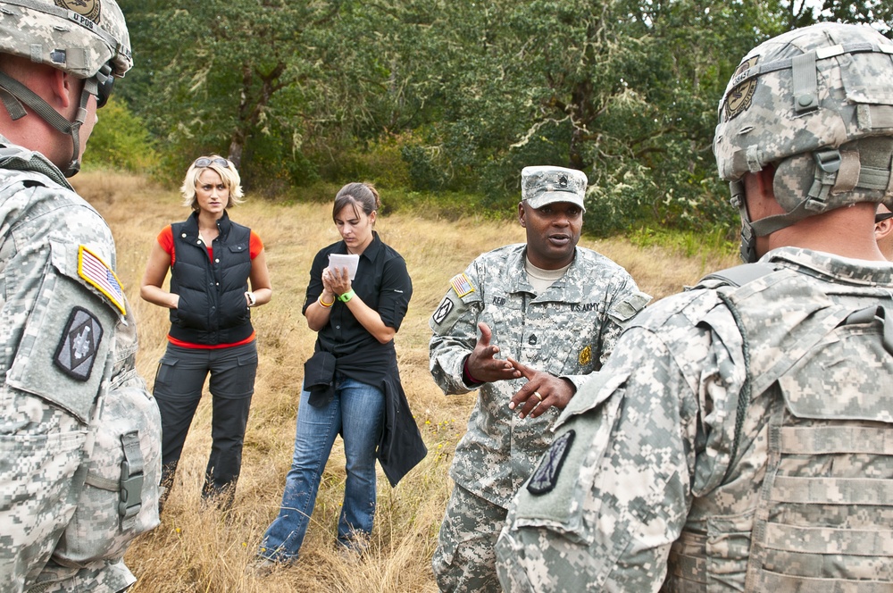 Making good Soldiers great: Comprehensive Soldier Fitness specialists aim to boost performance of field artillerymen