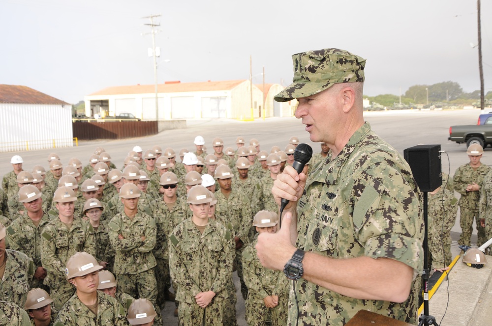 MCPON West addresses the Seabees of NMCB 1