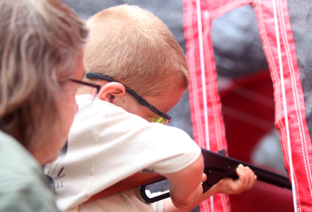 Bowhunter challenge honors memory of fallen SEAL