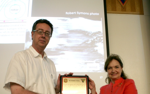 METOC Marines listen to respected weather expert
