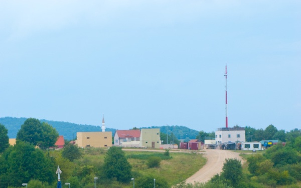 US soldiers share celebration with Ukrainian partners