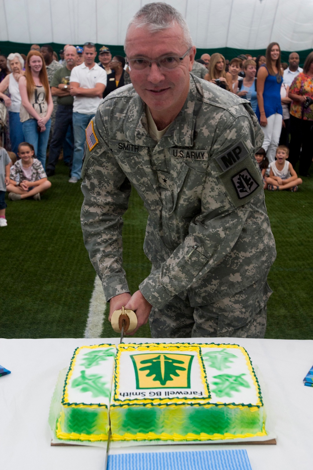 333rd Military Police Brigade changes command