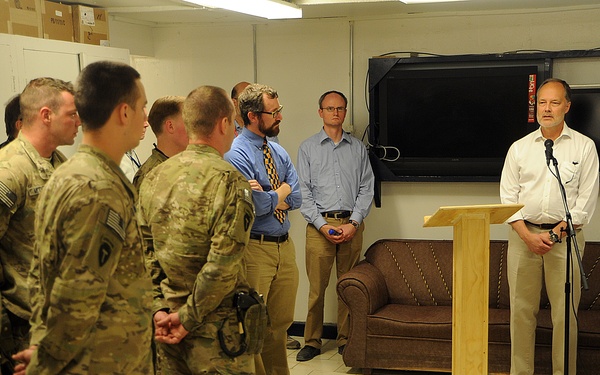 US ambassador pays visit to FOB Wright