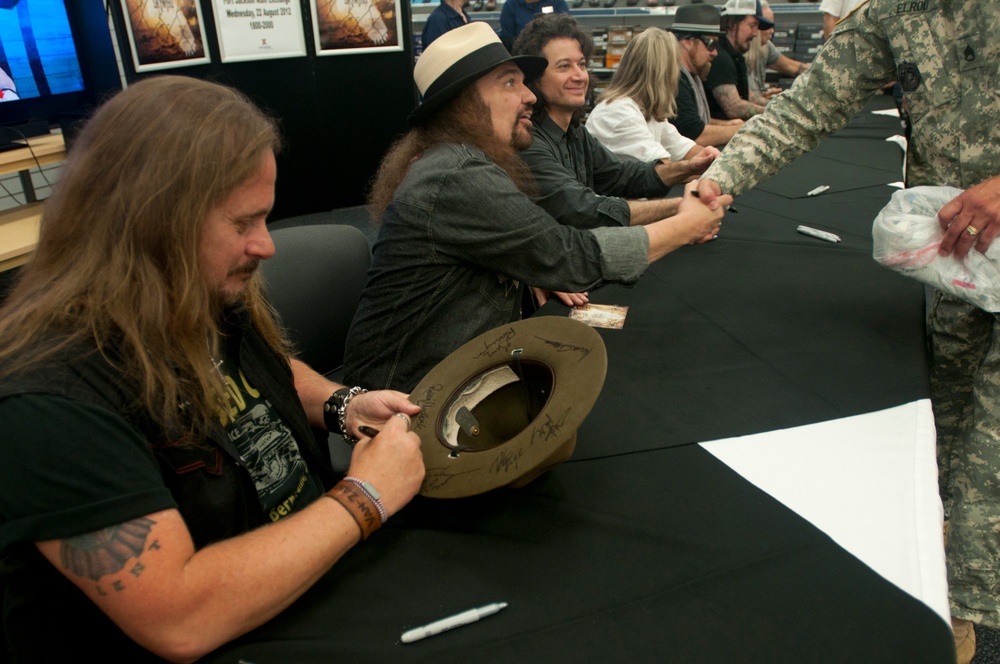 Lynyrd Skynyrd visits Fort Jackson