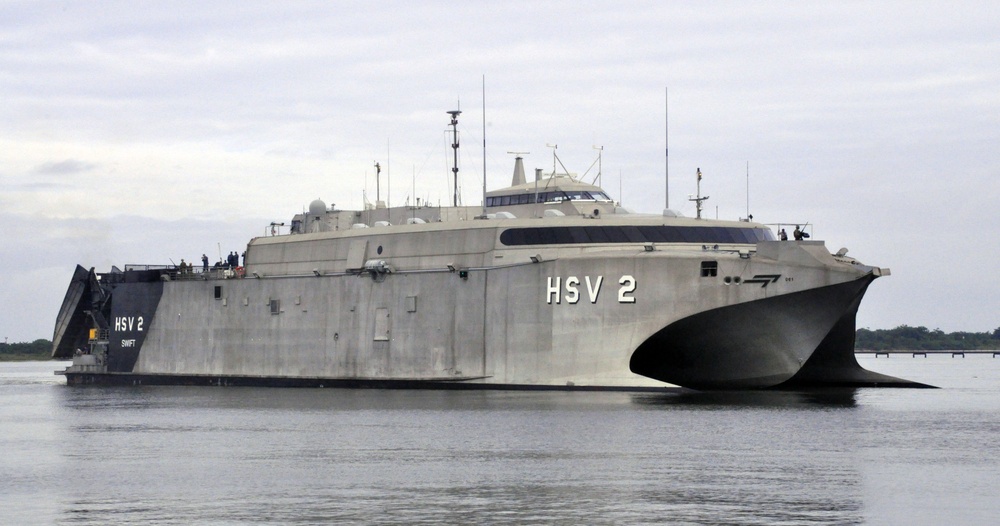 HSV Swift brings training, medical care to Liberia