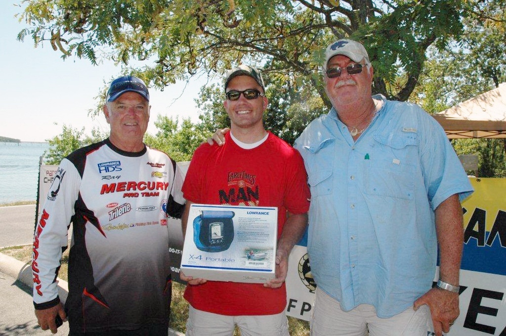 ‘Angling’ for fun: vets take service members fishing at Corps Lake in thanks for their service