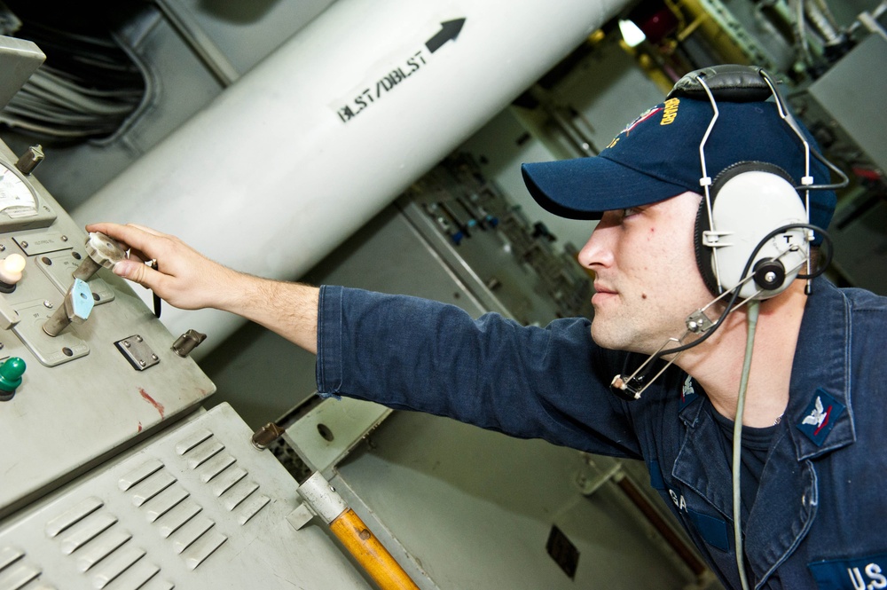 USS Bonhomme Richard sailors at work