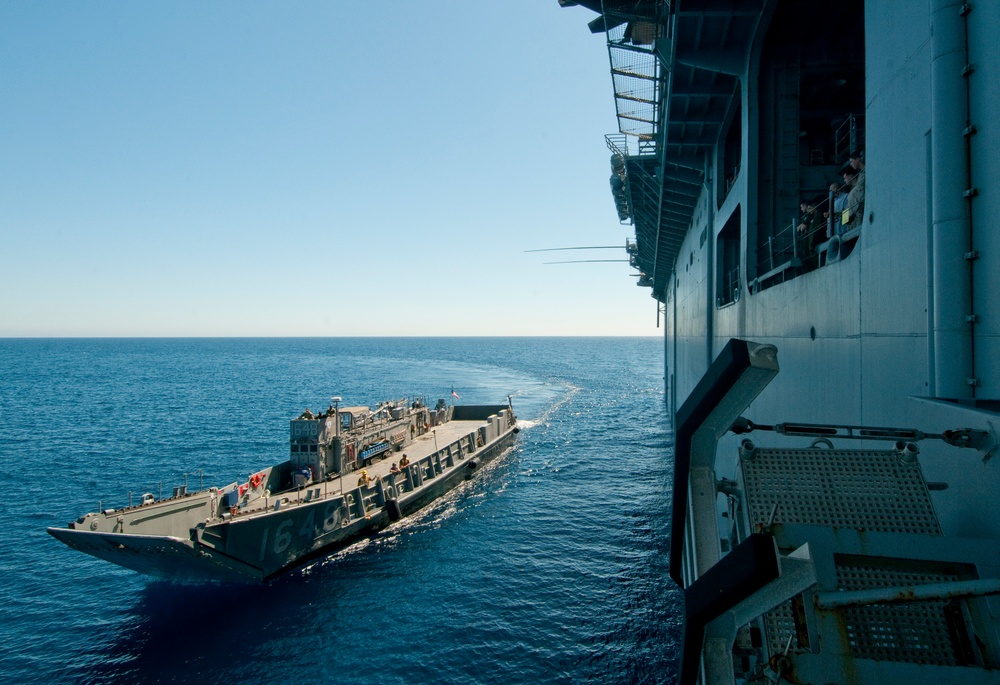 USS Peleliu conducts operations at sea