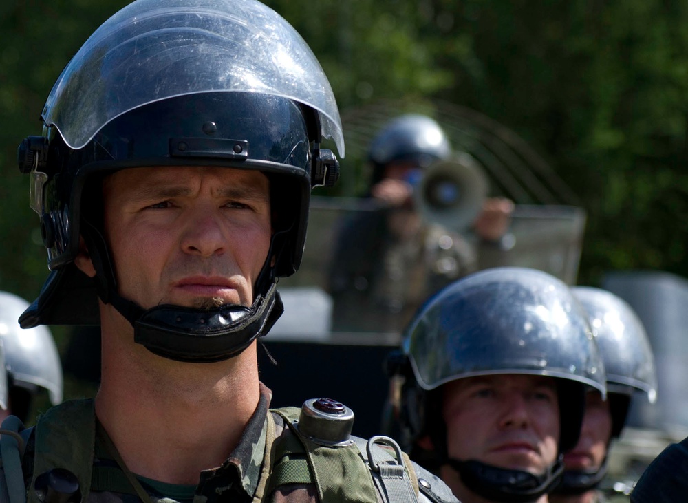 Kosovo Force 16