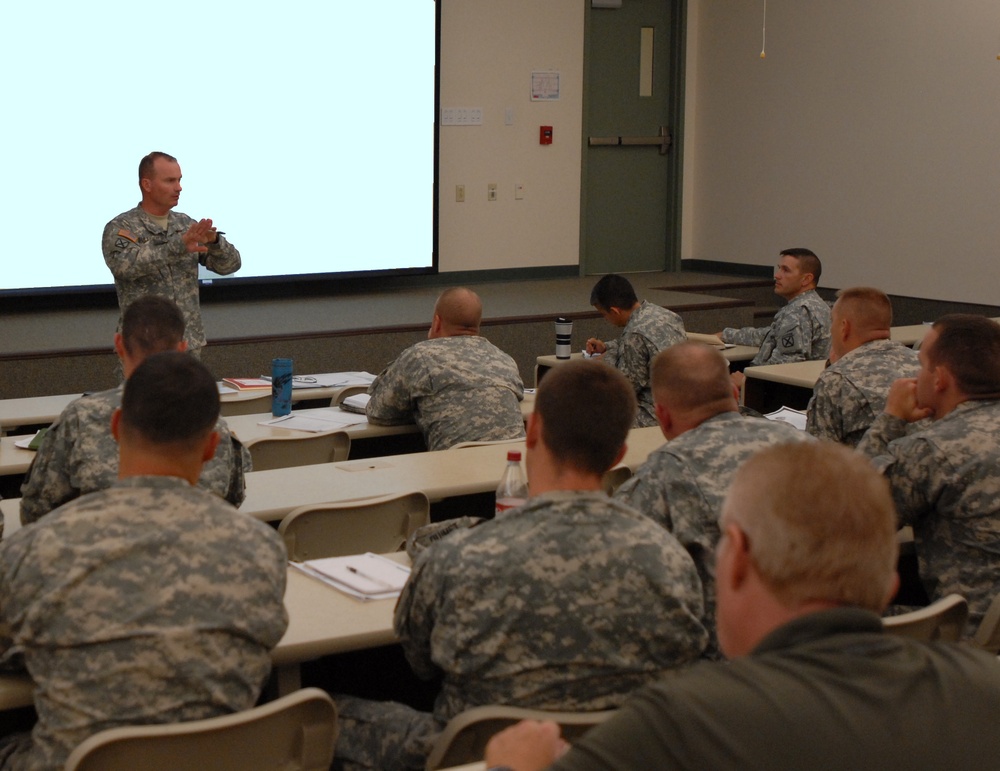 2nd BCT participates in COIN seminar