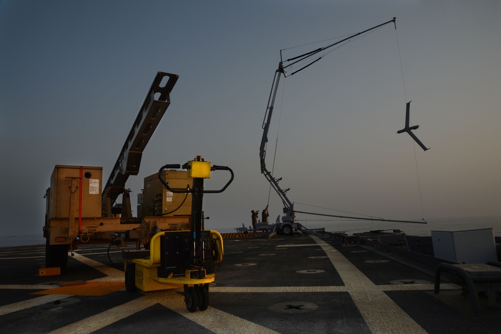 USS Ponce dive casualty drill