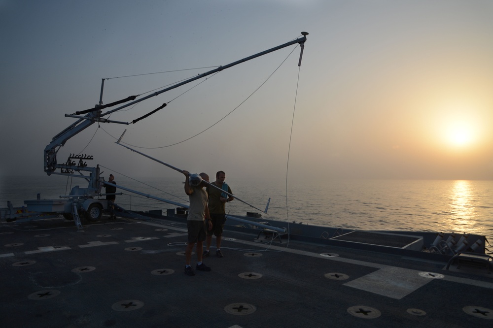 USS Ponce dive casualty drill
