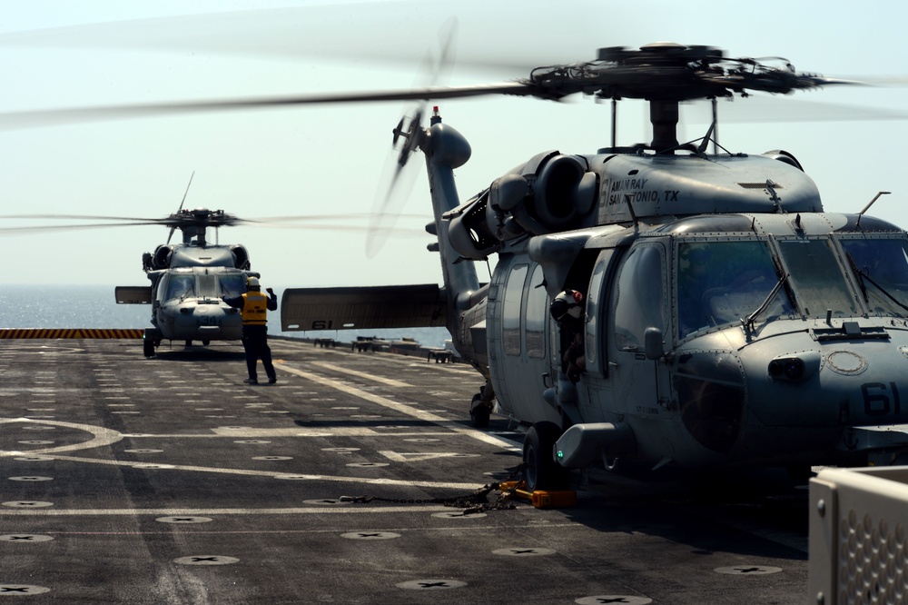 USS Ponce dive casualty drill