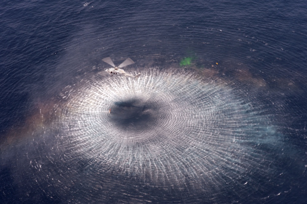 USS Ponce dive casualty drill