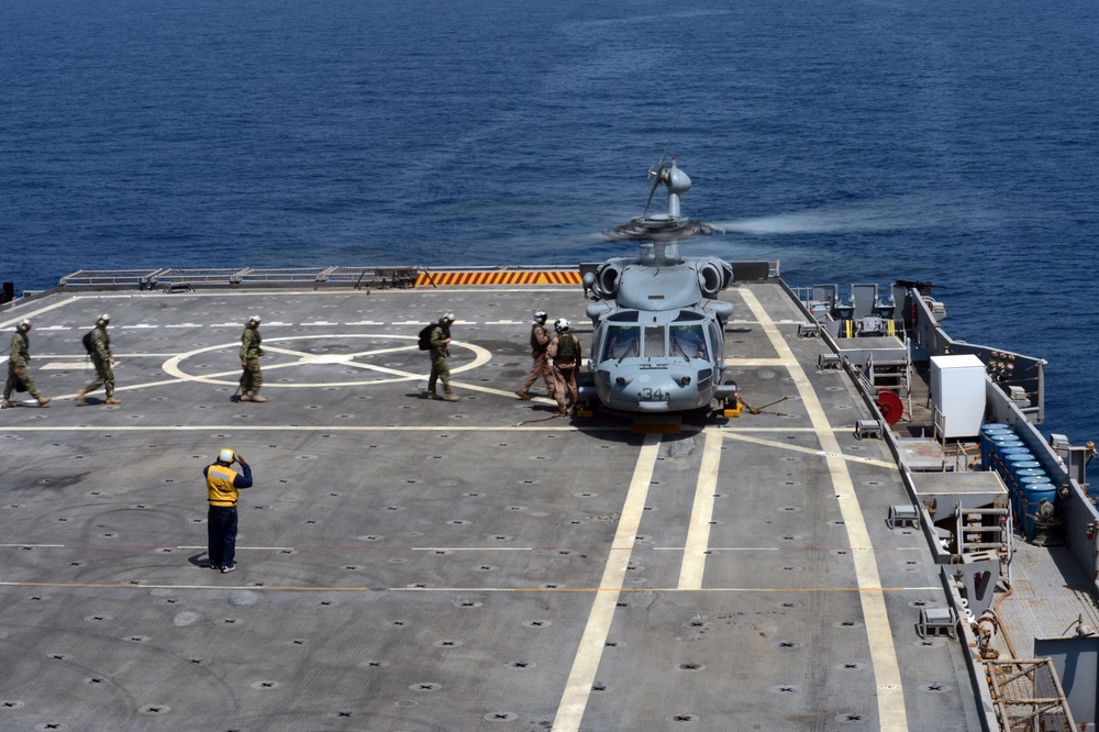 USS Ponce dive casualty drill