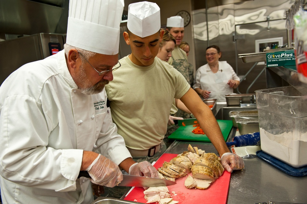 Hospital cooks train with professional chef