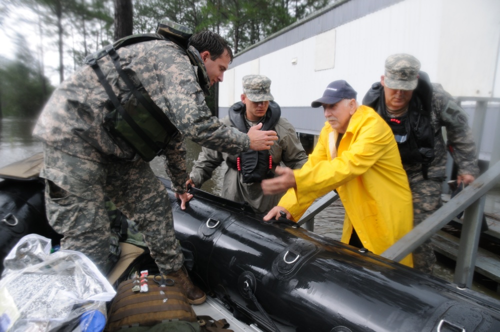 Mississippi National Guard Special Forces rescue residents post-Hurricane Isaac