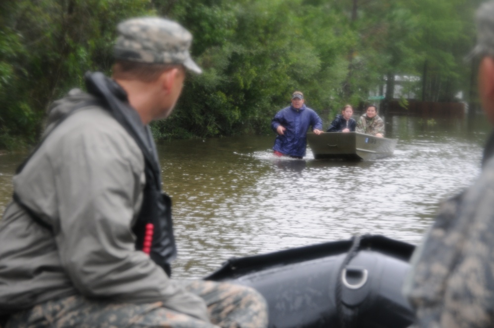 Mississippi National Guard Special Forces rescue residents post-Hurricane Isaac