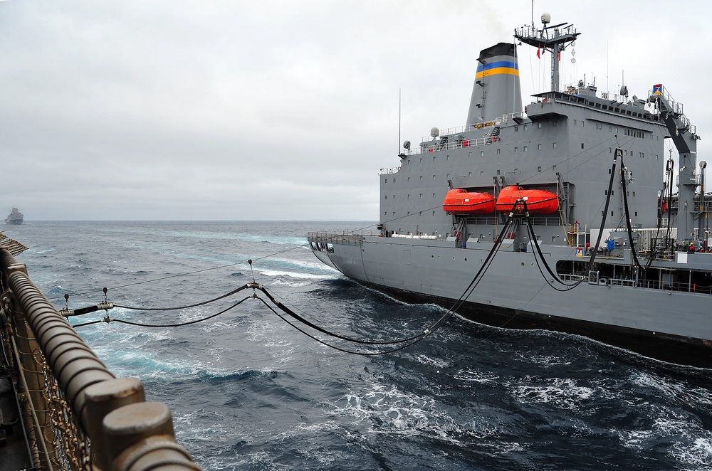 Replenishment at sea with USNS Henry J. Kaiser