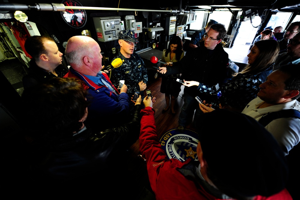 USS Fort McHenry