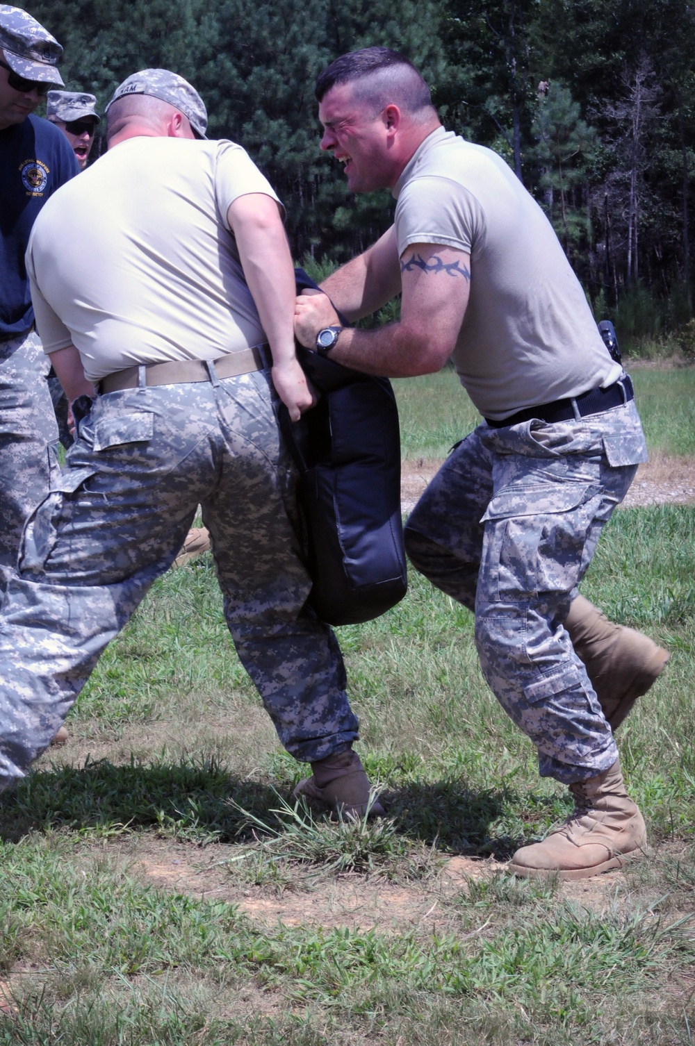 In your face! Soldiers learn to fight crowds after being pepper-sprayed