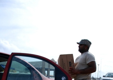 Louisiana Air Guardsmen distribute resources