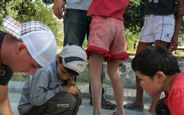 'Cops for Kids' visit Red River Orphanage