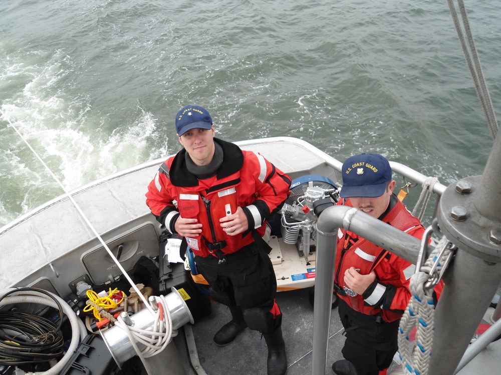 Motivated USCG Motor Life Boat crew members in Coos Bay