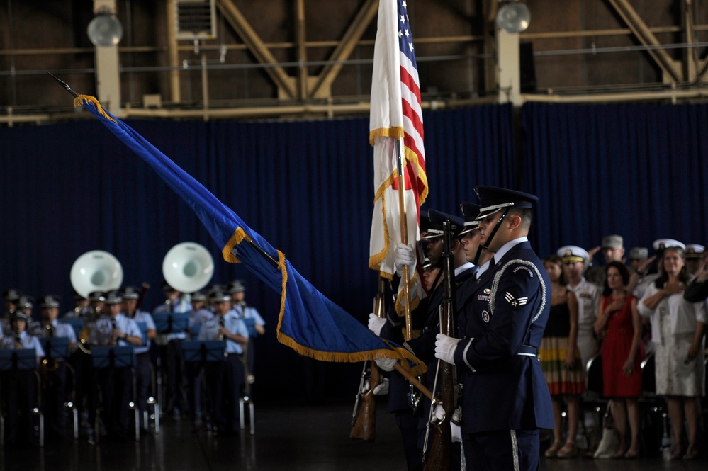 35th FW welcomes new commander