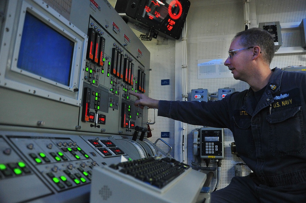 USS McCampbell action