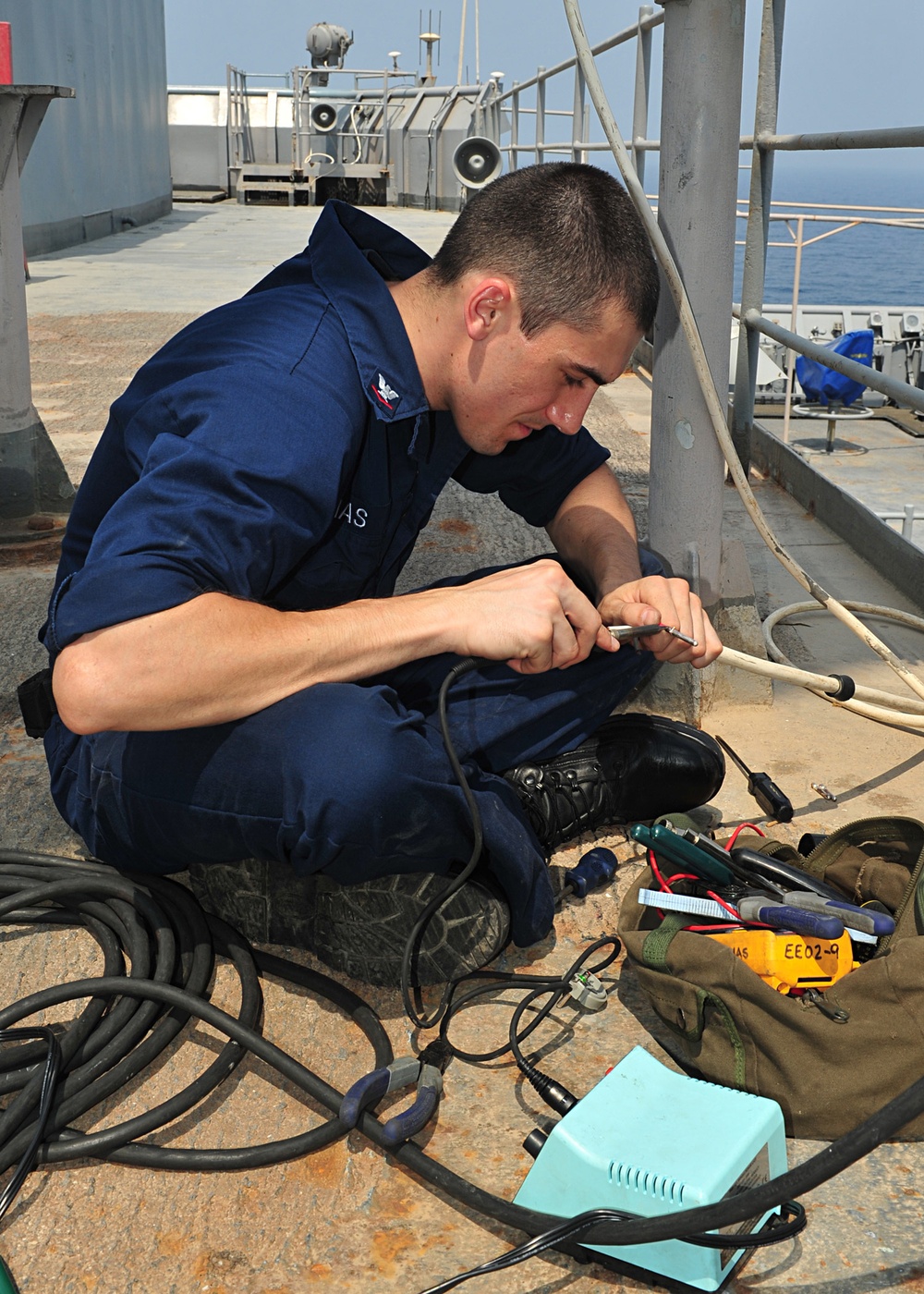 USS Gunston Hall action