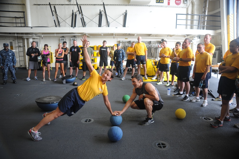 P90X creator works out with USS San Diego sailors
