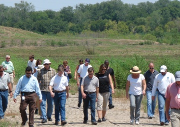 Dallas chain of wetlands creates habitat, lowers flood risk