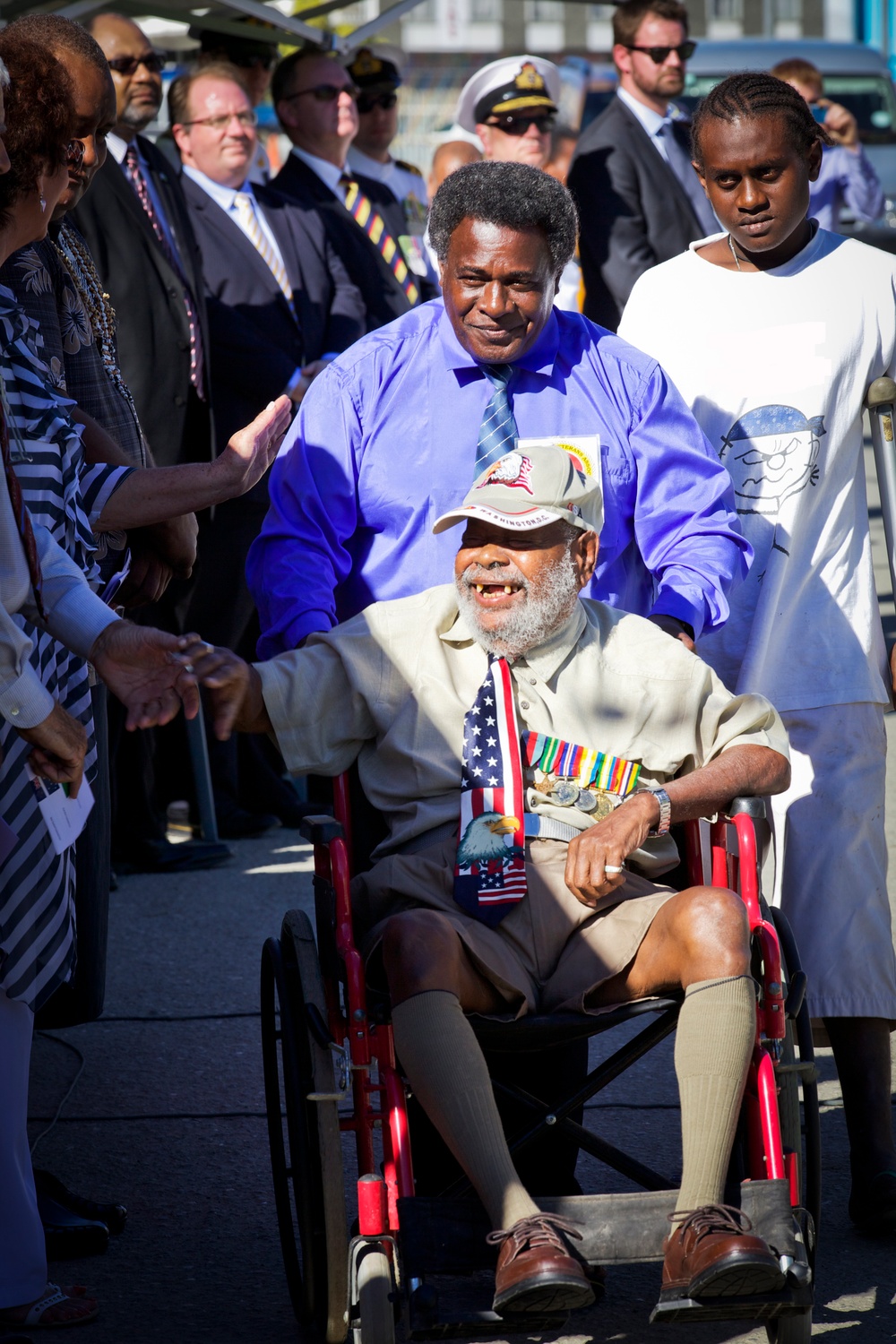 Gen. Amos visits Marines