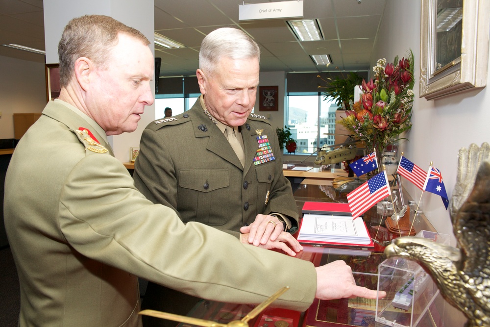Gen. Amos visits Marines