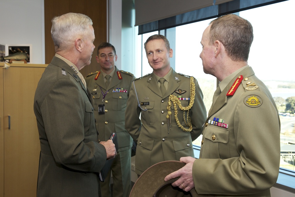 Gen. Amos visits Marines