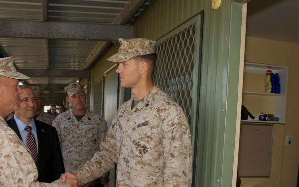 Gen. Amos visits Marines