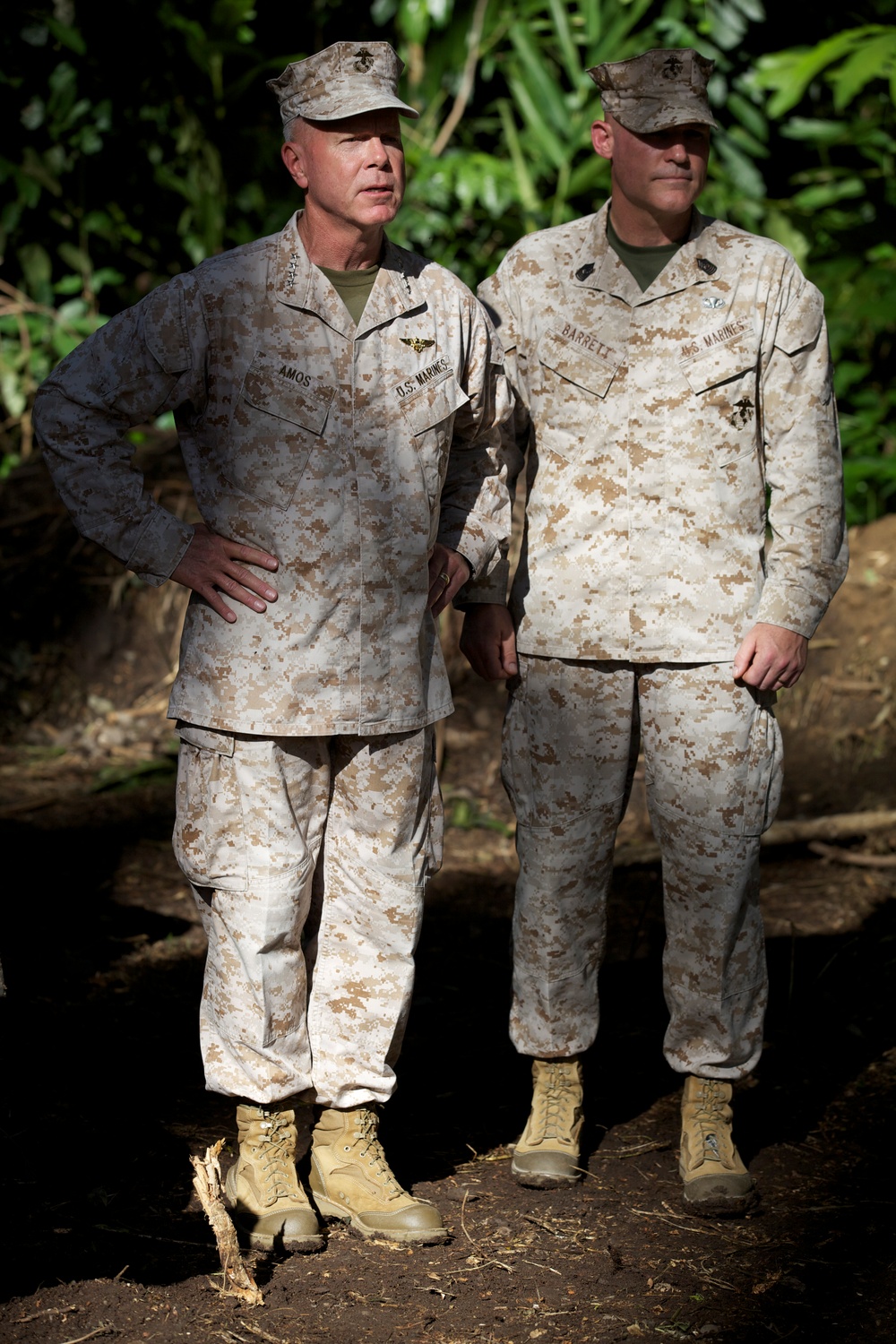 Gen. Amos visits Marines