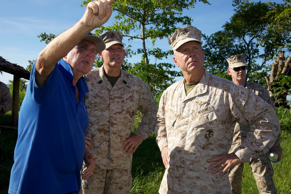 Gen. Amos visits Marines