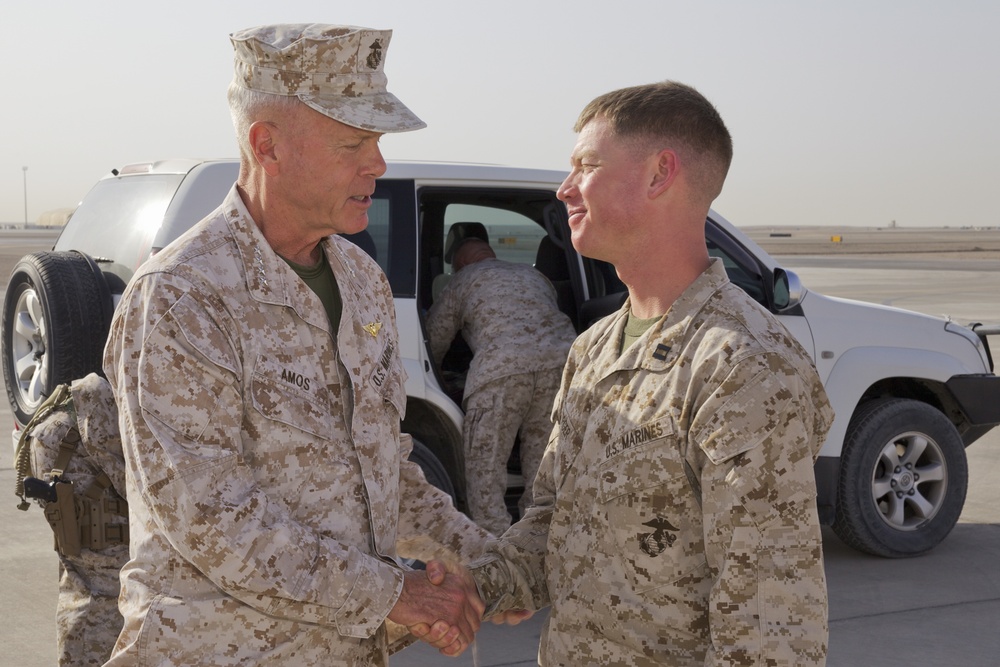 Gen. Amos visits Marines