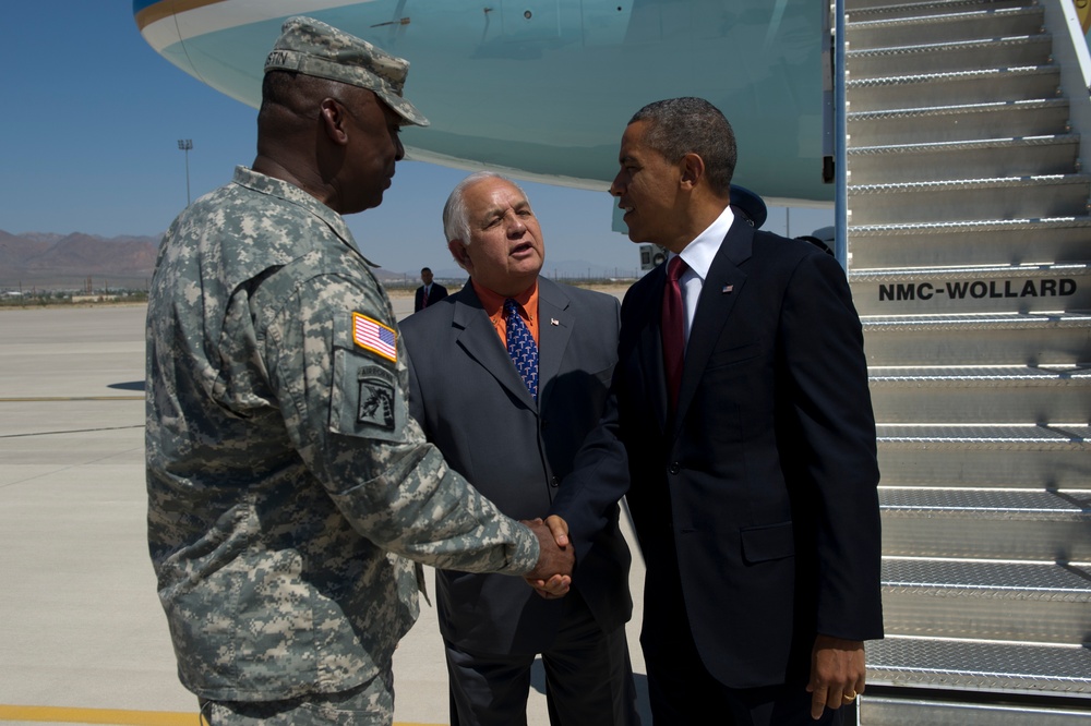 President Obama visits troops