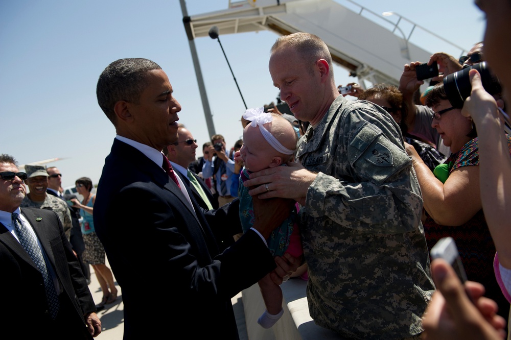 President Obama visits troops