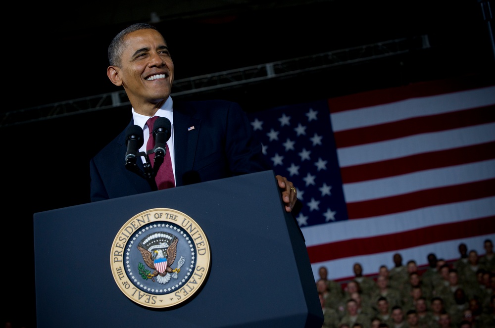 President Obama visits troops